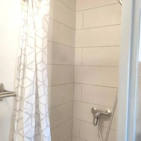 Le Tolosana - 4 Personnes - Centre Wifi Cosy * Saint-Gilles (Gard)