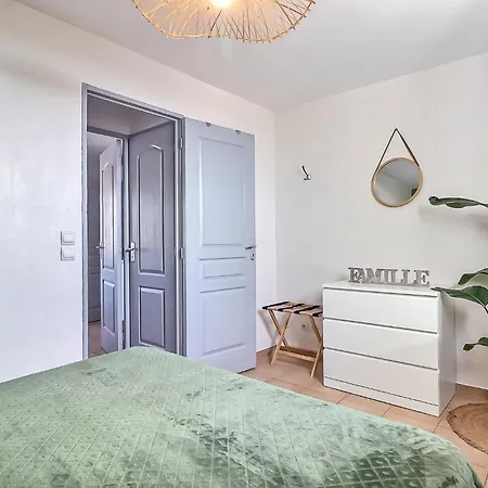 Lägenhet Le Tolosana - 4 Personnes - Centre Wifi Cosy Saint-Gilles (Gard)