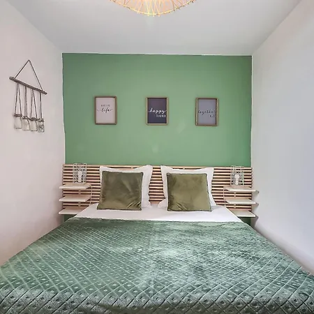 Le Tolosana - 4 Personnes - Centre Wifi Cosy Saint-Gilles (Gard)