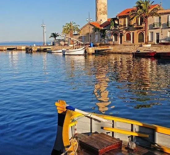 Appartamento Le Tolosana - 4 Personnes - Centre Wifi Cosy Saint-Gilles (Gard)