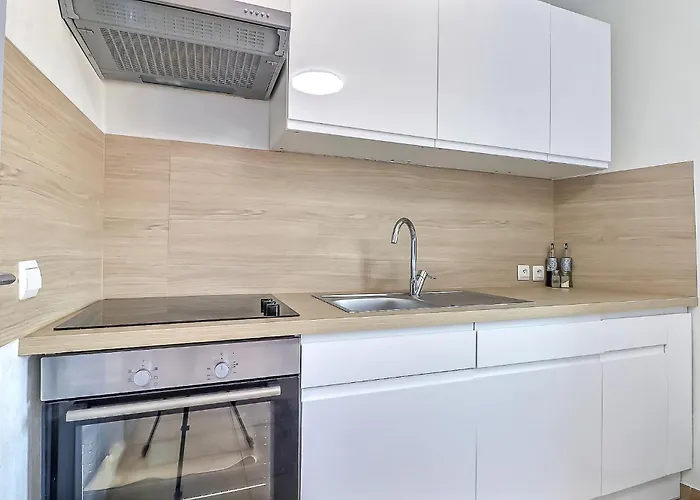 Le Tolosana - 4 Personnes - Centre Wifi Cosy Saint-Gilles (Gard)